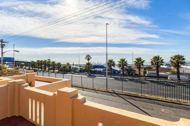 2 Bedroom Property for Sale in University Estate Western Cape